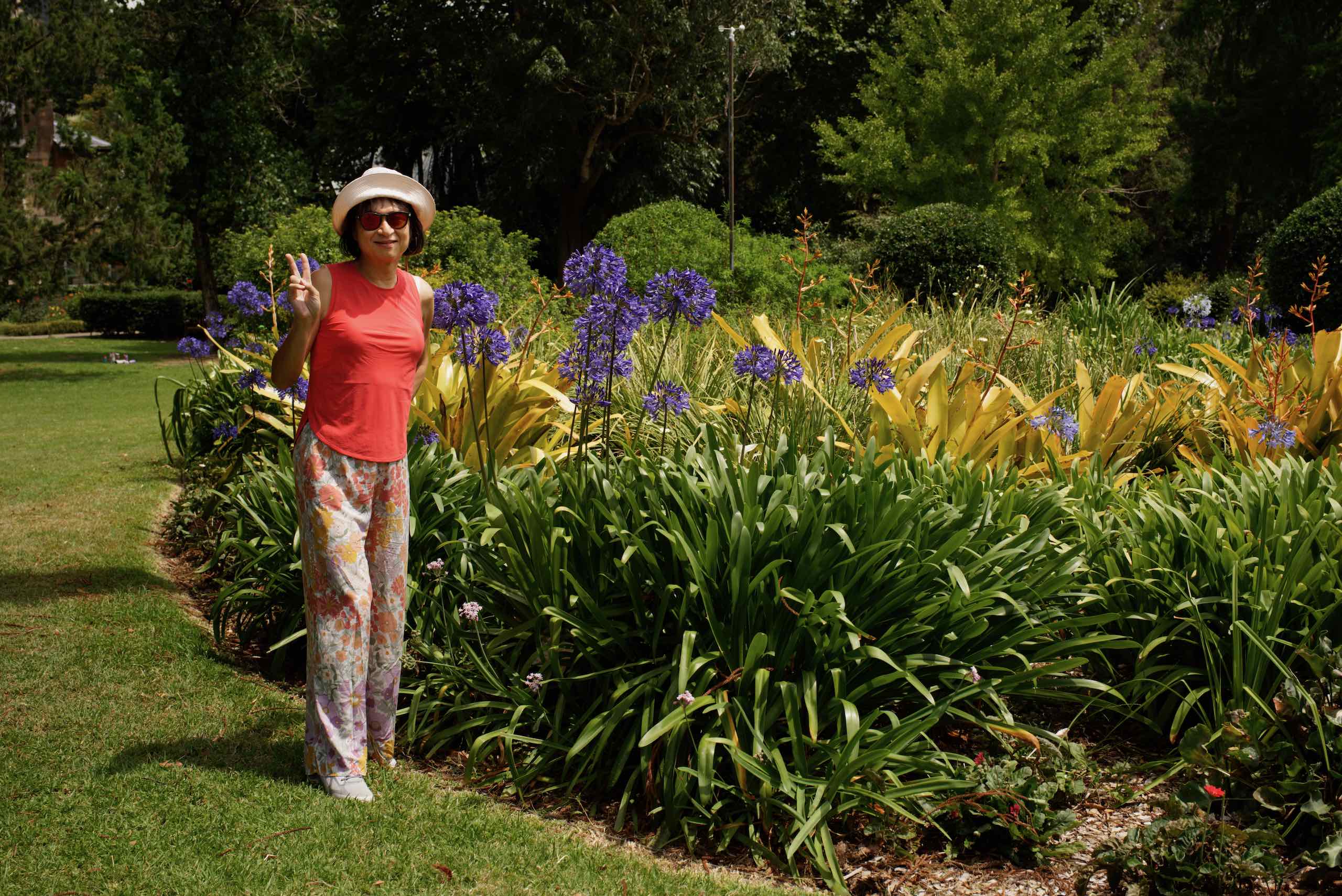 Walk to Botanical Garden and Art Gallery featured image